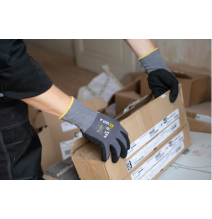 oopp, svetoopp, suché prostredie, manipulácia, úchop, pracovné rukavice, ochrana rúk, odolné, Coverguard, Bojnice, Prievidza