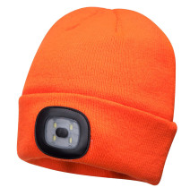 Čapica s LED a USB nabíjaním