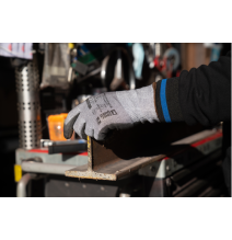 oopp, svetoopp, protiporézne, neporézne, ochrana proti porezaniu, pracovné rukavice, Coverguard, Bojnice, Prievidza